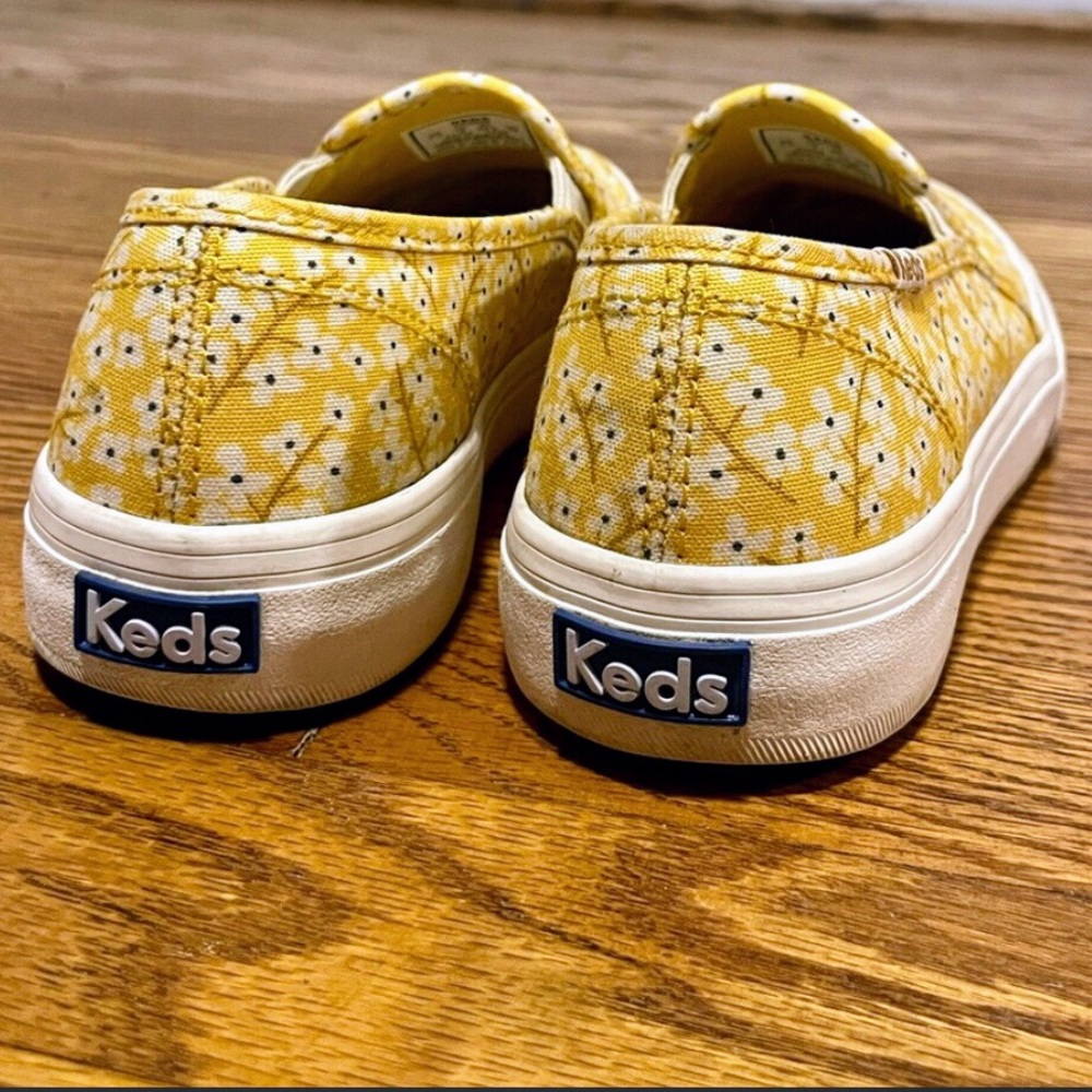 Keds Floral Sneakers 🌼 - Picture 5 of 11